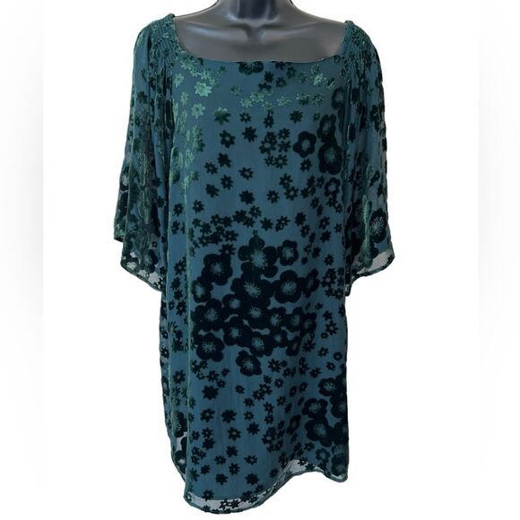 Trina Turk Amaris Dress - Picture 1 of 15